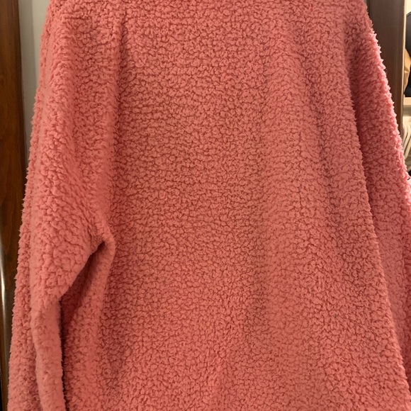 Pink Sherpa pullover - Picture 3 of 3